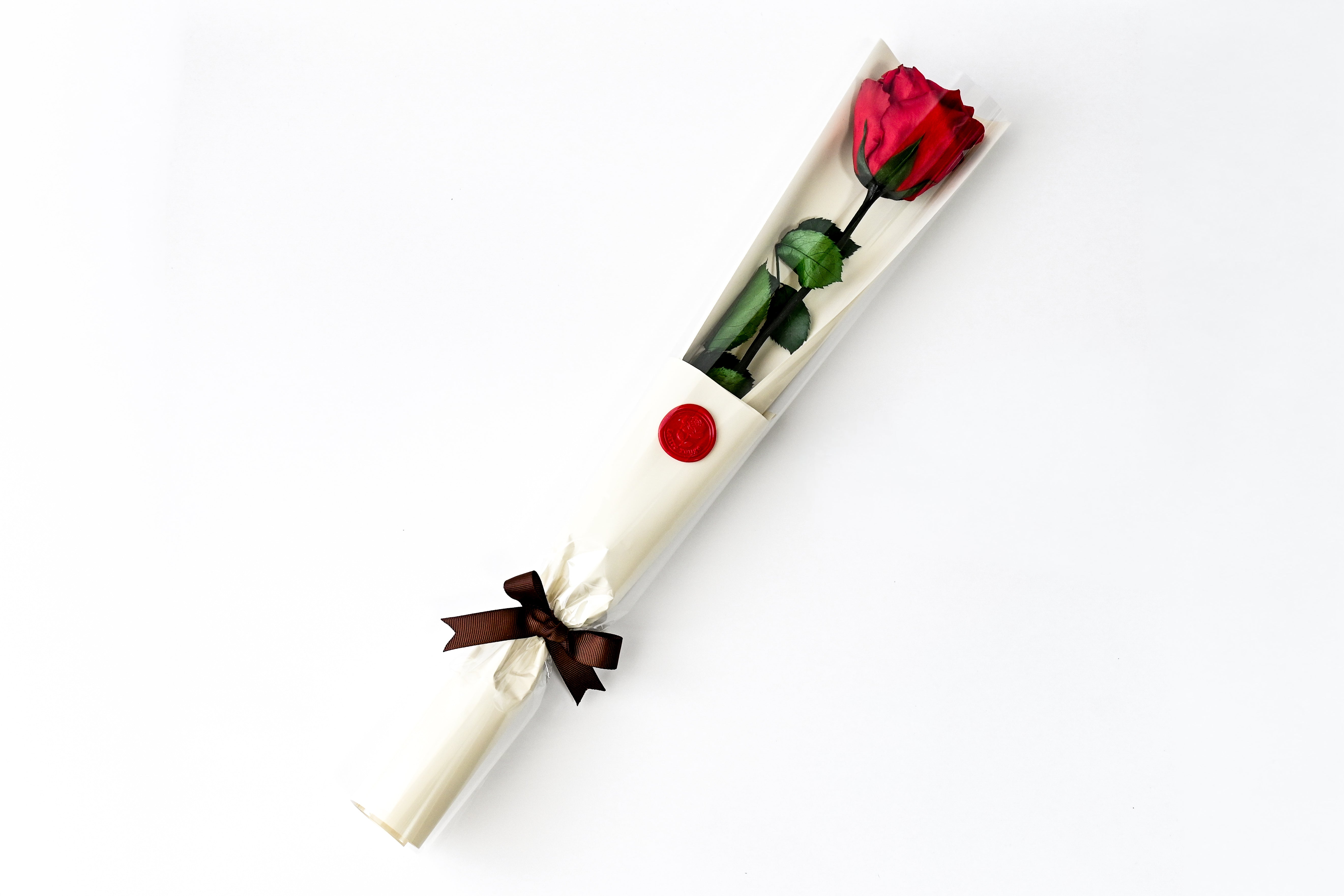 Letter Rose - Diamond – Lettre rouge